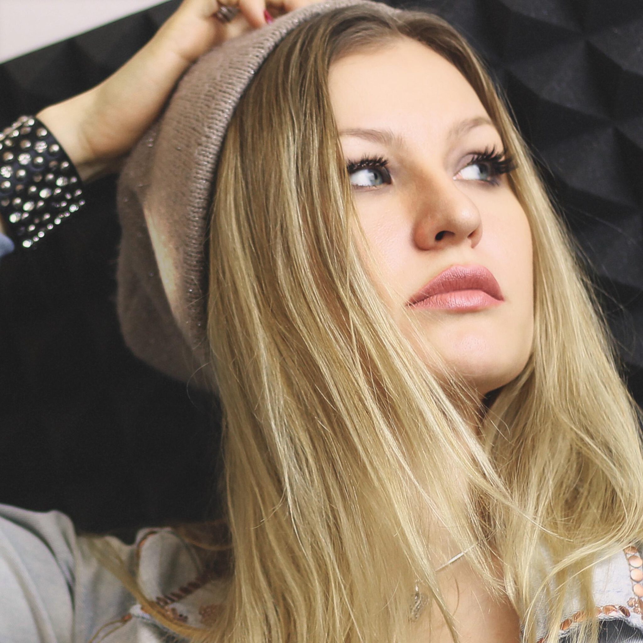 Tanya Foto 1
